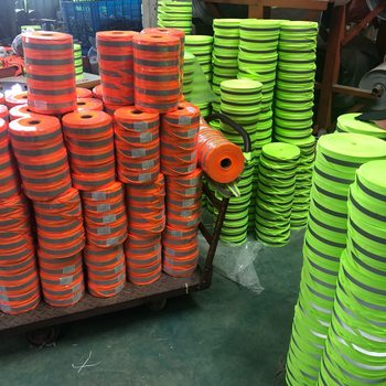 Traffic safety reflective wrist strap warning strip night reflective bracelet buckle arm band armband armband reflective elastic band Velcro