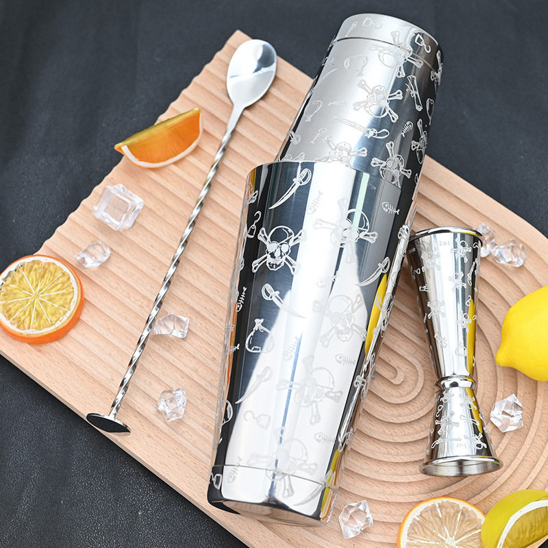 Stainless Steel Cocktail Boston Cocktail Set Etched Pattern Boston Cocktail Shaker Etched Cocktail Shaker Measuring Cup