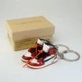 Ow Chicago (black) a pair with ow cowhide box