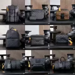 New Black Flower Series Black Warrior Keepall Messenger Bag Chain Box Bag Double Shoulder Travel Bag Men's Lightweight Bag