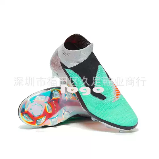 High and Low Top Fg Spike Football Shoes 3Rd Generation Football Shoes