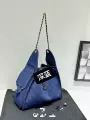 Dark blue [denim]