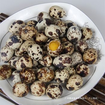 Farmhouse Mixed Grains Feed Fresh Raw Quail Eggs Fresh/Piece/Piece Free Shipping Edible Agricultural Products All Year Round