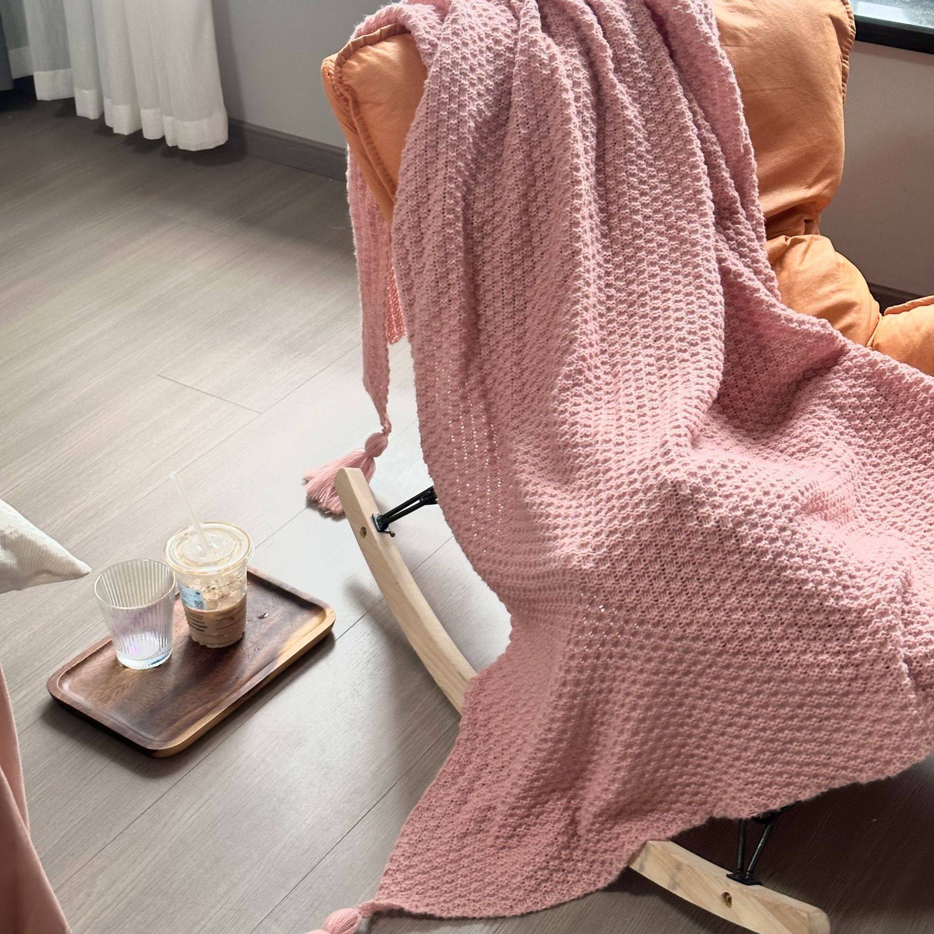 Nordic Simple Wind Air Conditioning Small Blanket Sofa Blanket Office Nap Blanket Tassel Knitted Ball Wool Leisure