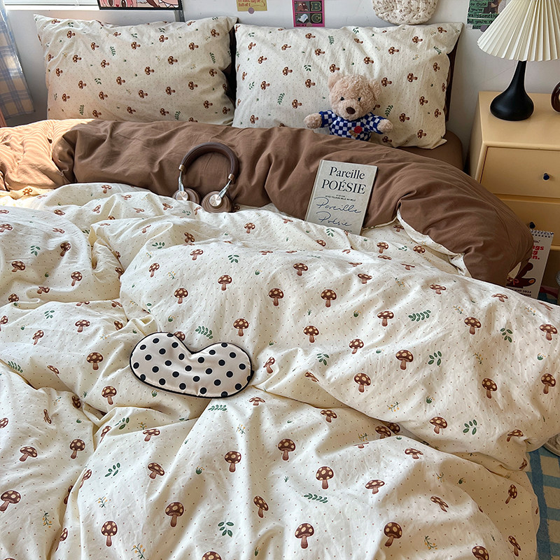 Four-Piece Set of Class a Maternal and Infant Grade Bedding, Washed Cotton Double-Layer Gauze Bed Sheetss and Fitted Bed Sheetss, Student Dormitory Three-Piece Set