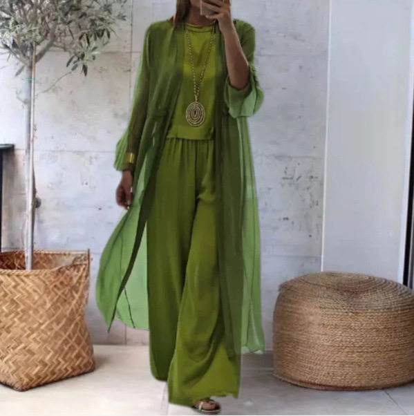 Elegant Womens 3 Piece Set Solid Color Autumn Style Chic Design Perfect for Casual or Formal Occasions Wholesale