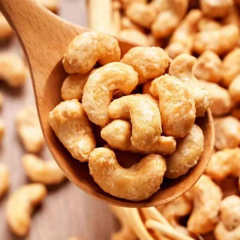 Charcoal-Roasted Cashew Nuts in Bulk, Original Flavor, No Additives, Nut Snacks, Large Particles, New Year Goods, New Charcoal-Roasted Cashew Nuts