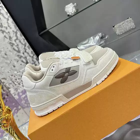 High end donkey shoes, couple's sports and leisure flat shoes, imported cowhide and presbyopia fabric