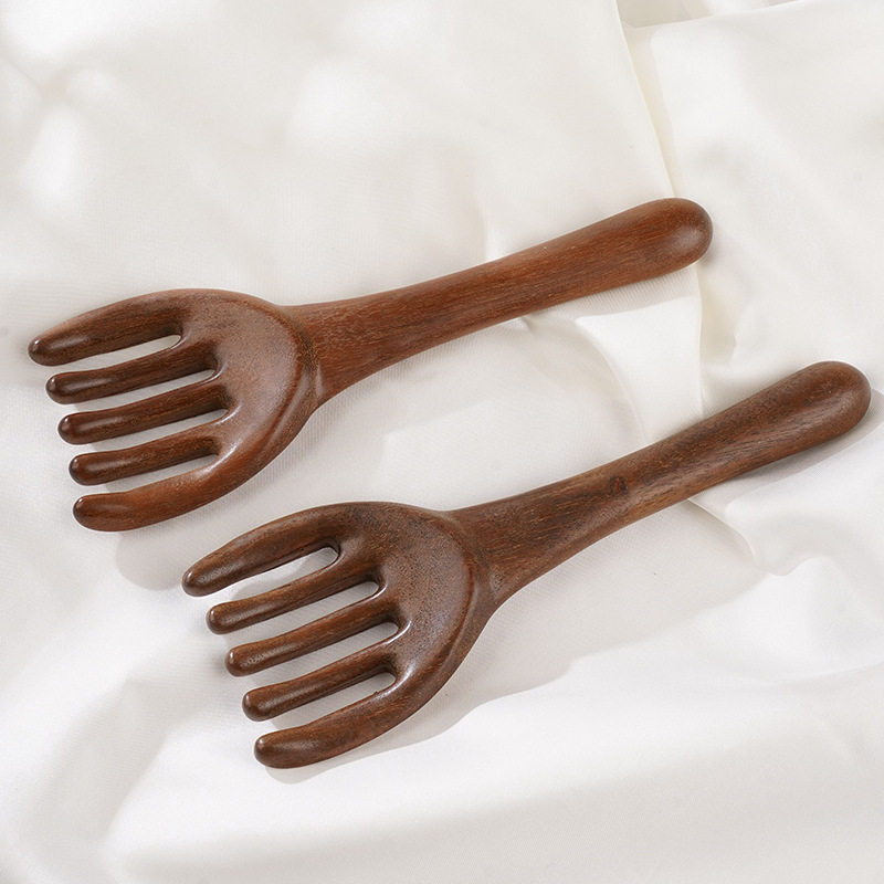 Natural Golden Sandalwood Extra Long Buddha Hand Meridian Massage Comb Thickeneded Five-Finger Shoulder, Neck, Head and Whole Body Relaxation Head Therapy