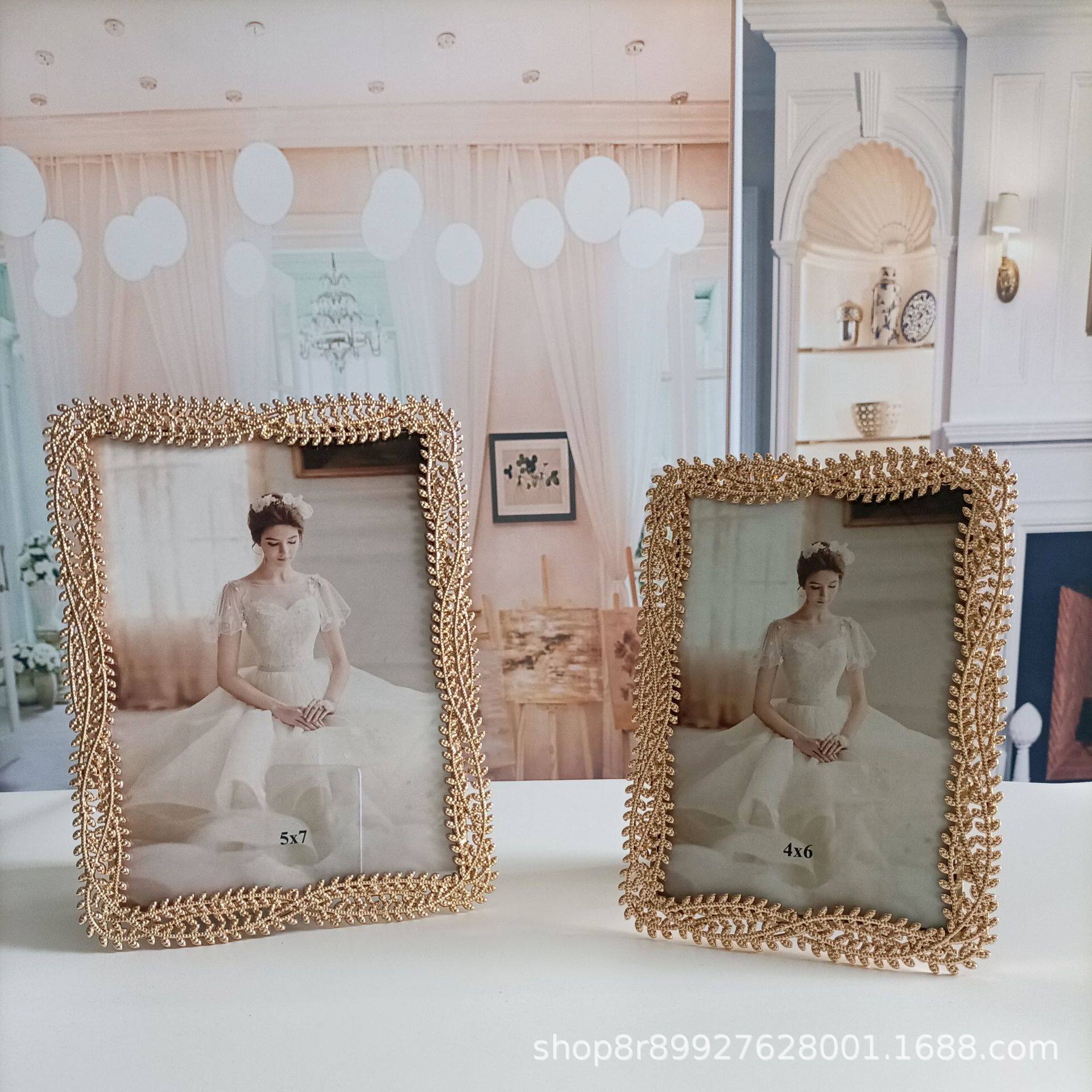 XY028 light gold metal fashion simple metal photo frame table, horizontal and vertical dual-use model room table