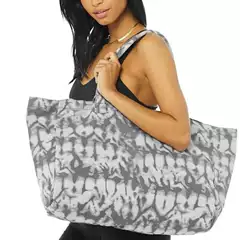 2O26A Yoga Bag Fitness Bag Canvas Bag Outdoor Sports Bag Large Capacity Portable Shoulder Bag Spring and Summer Camouflage Bag