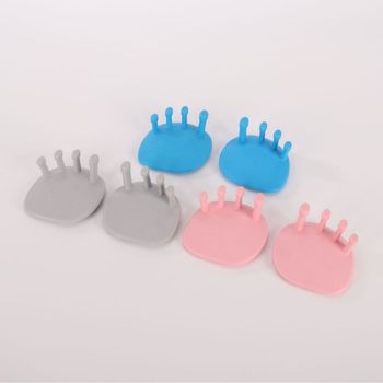 Arch Trainer, a Brand New Tpr Device for Correcting Toe Valgus and O-Shaped Legs, a Leg-Beautifying Exercise Tool