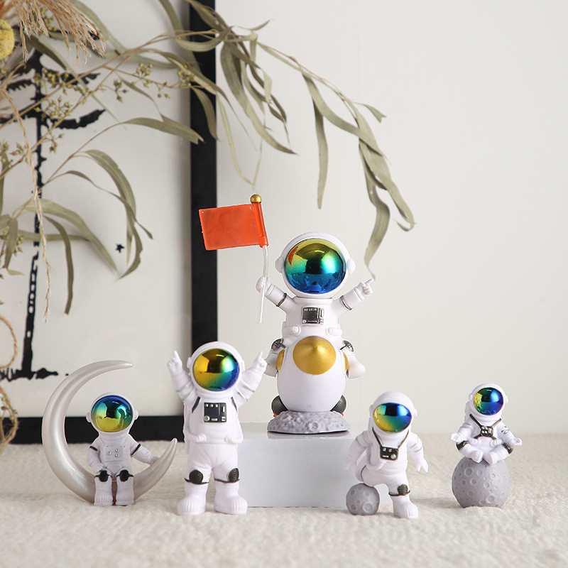 宇航员摆件小太空人模型树脂工艺品家居桌面装饰品情人节生日礼物