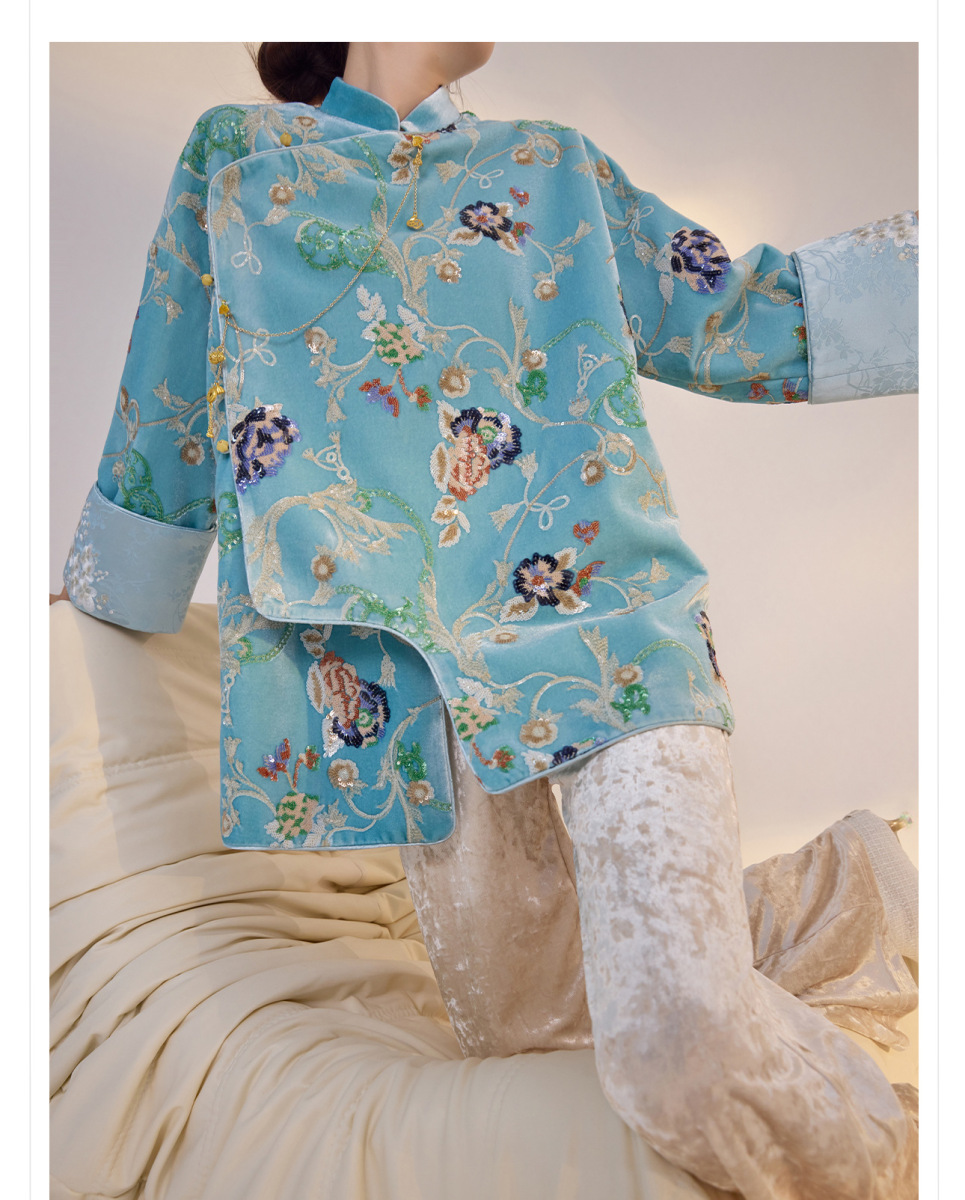 Áo sơ mi nữ dài tay cổ đứng thêu hoa đính sequin chất liệu satin mềm — Tianshuiqing (phát hành cùng ngày), Tianshuiqing (tóc 7 ngày)