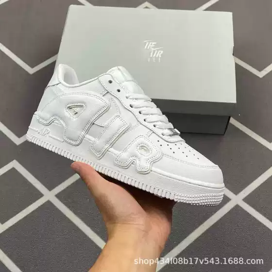 Cross-Border Foreign Trade Air Force One Large Letter Pippen Co-Branded Skateboard Shoes for Men and Women Air Cushion Versatile Sports and Leisure Sneakers