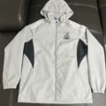 3-2627 lightweight hooded windbreaker, size l, off-white