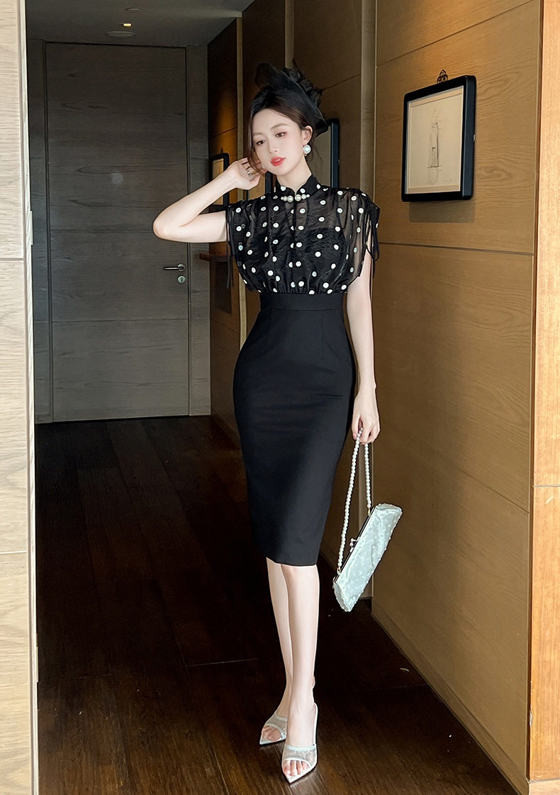Đầm ôm body nữ cổ đứng tay ngắn phong cách sườn xám retro họa tiết chấm bi — [Màu đen] chi tiết 4