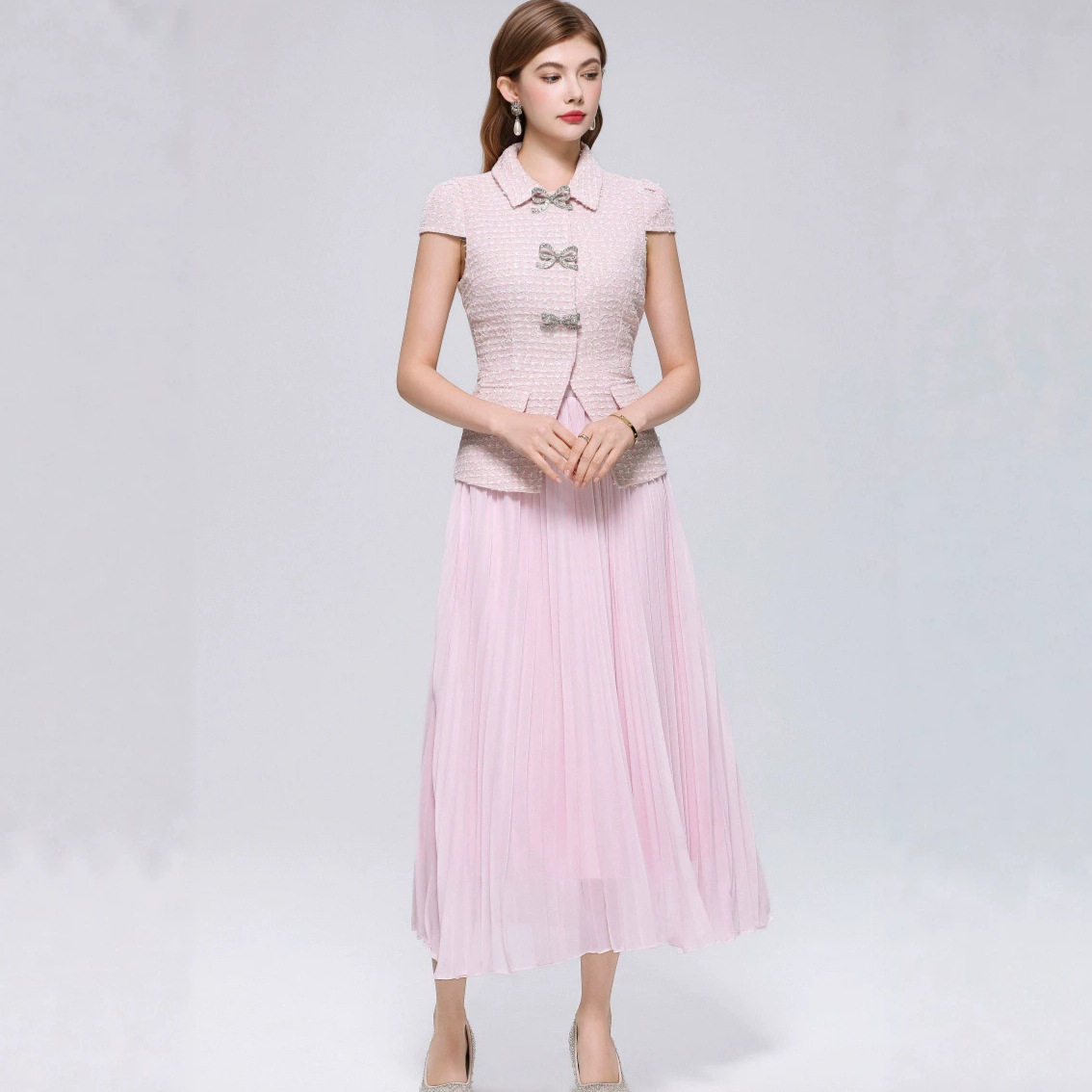 French Style Sweetheart Collar Sleeveless Top with Pleated Skirt Elegant Summer Two Piece Set for Women Wholesale