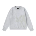 09 gray sweatshirt (accessories + bag)