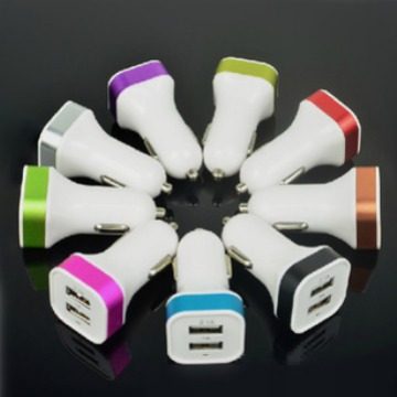 New multifunctional car charging head metal double USB port car charging head 2A car charger manufacturer