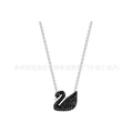 Black swan white gold small necklace