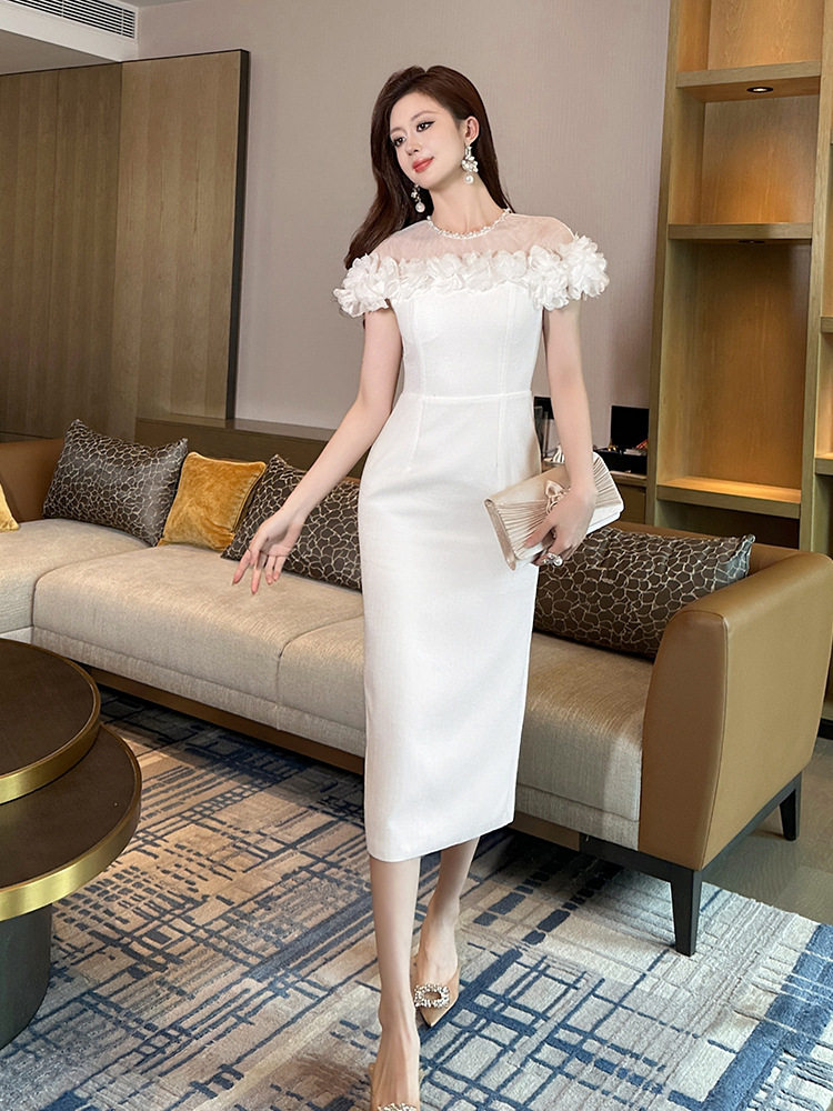 Đầm ôm body nữ trắng tay phồng cổ tròn dáng dài – Thiết kế quyến rũ cho cô dâu và dự tiệc — [Trắng]
