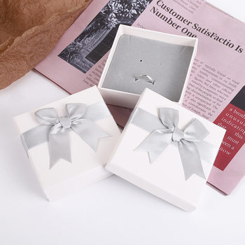 White butterfly necklace box ring earrings jewelry box 9*9 heaven and earth cover jewelry box spot wholesale