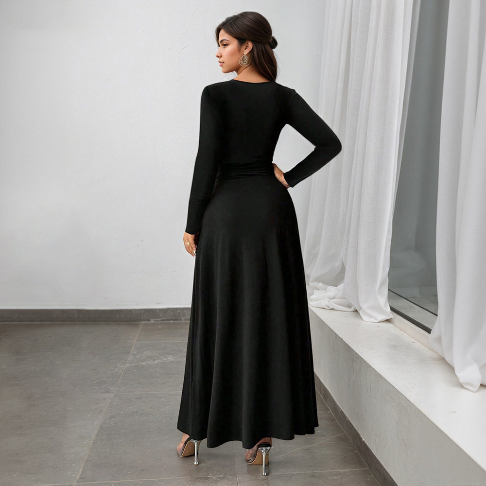 Vintage Deep V Neck Long Sleeve Black Maxi Dress Slim Fit Waist Defining Elegant Style Perfect for Formal Events