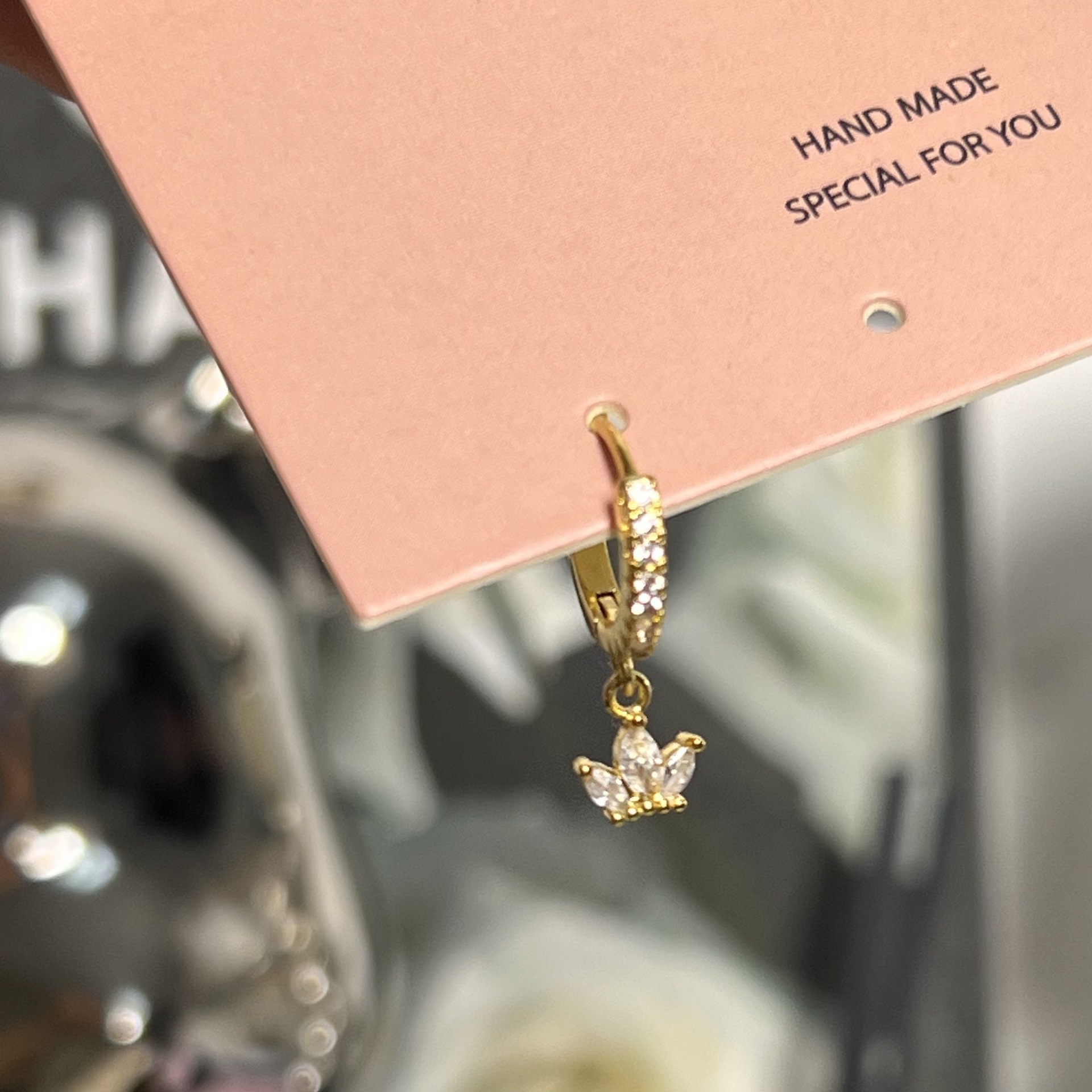 953 ゴールデンクラウン (シングル)