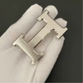 Classic brushed silver [suitable for 3.8 wide belts]