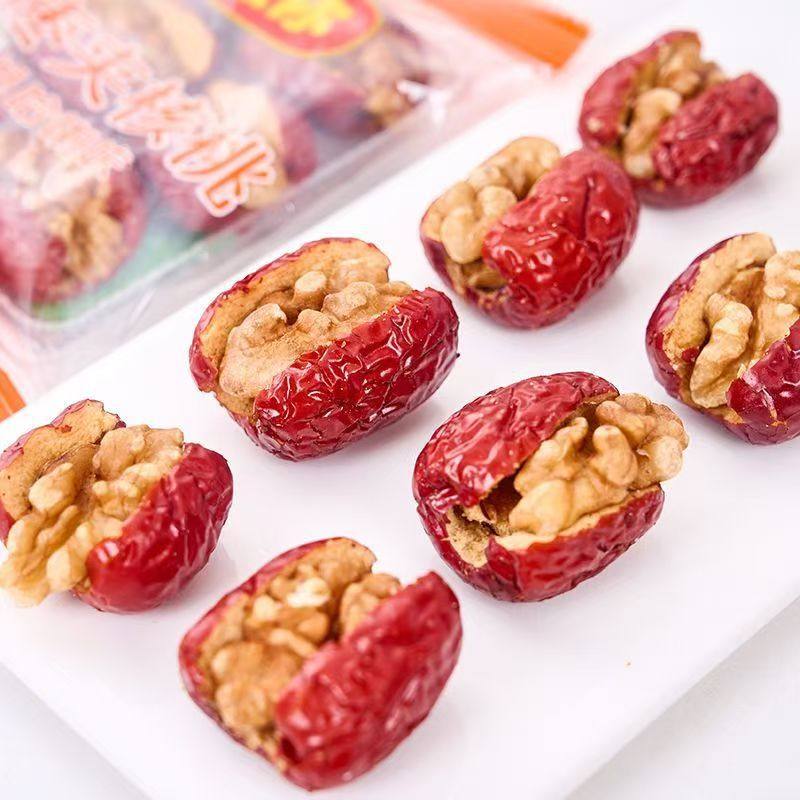 Miss You so Much, Gray Dates with Walnuts, No-Wash Xinjiang Gray Dates with Walnuts, 5kg Packs, New Year's Healthy Snacks for Women