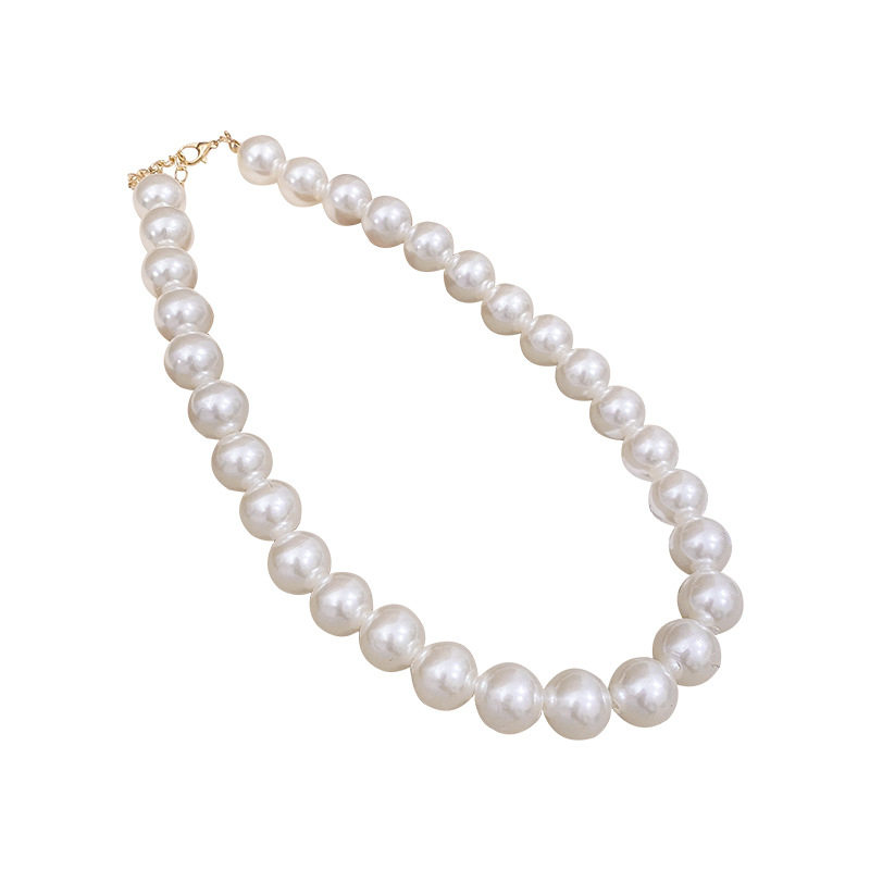Round 650 Pearl White Shijia Pearl Necklace Titanium Steel Yuanbao Buckle Accessories Women's Light Luxury Niche Collarbone Chain