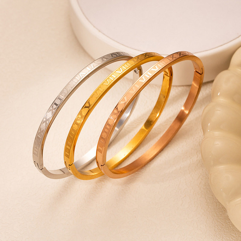 Cross-border hot sale stainless steel Roman numeral letter bracelet European and American punk trend titanium steel couple matching bracelet