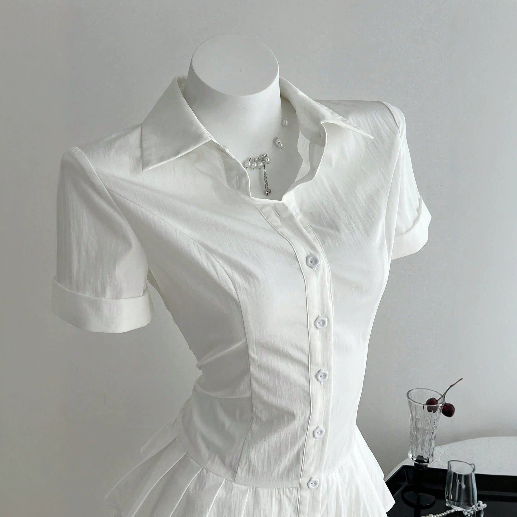 Casual Pleated Dress Summer Style Versatile Design Lightweight Fabric Womens Fashion Ready to Ship
