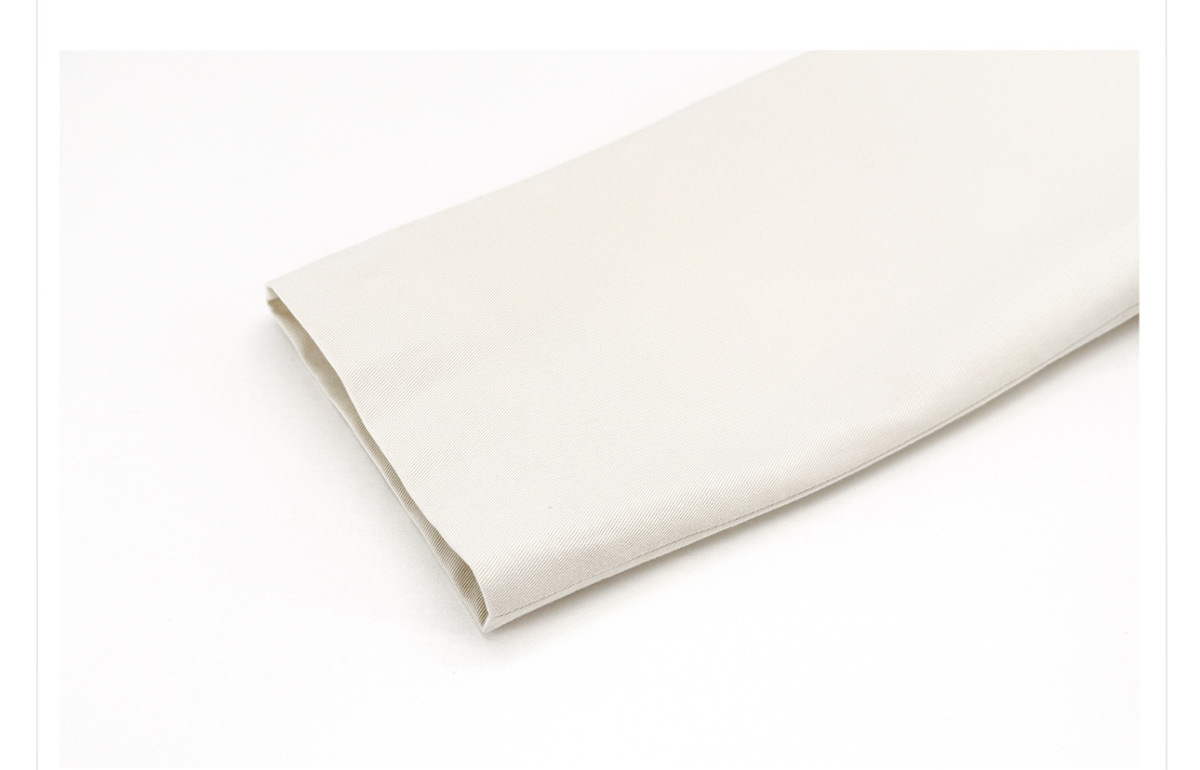 Áo khoác nữ dáng rộng cổ V thêu hoa đính hạt buộc dây eo — Trắng Nguyệt Hoa (giao hàng 7 ngày)