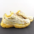 Ow-dad shoes 32