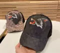 Wolf head black