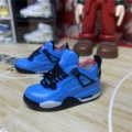 4ts (a pair of naked shoes)
