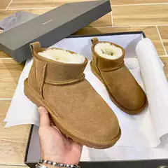 Thick-soled snow boots women's fur one 2024 new Zhou Dongyu with short tube winter fleece-lined thickened cotton shoes
