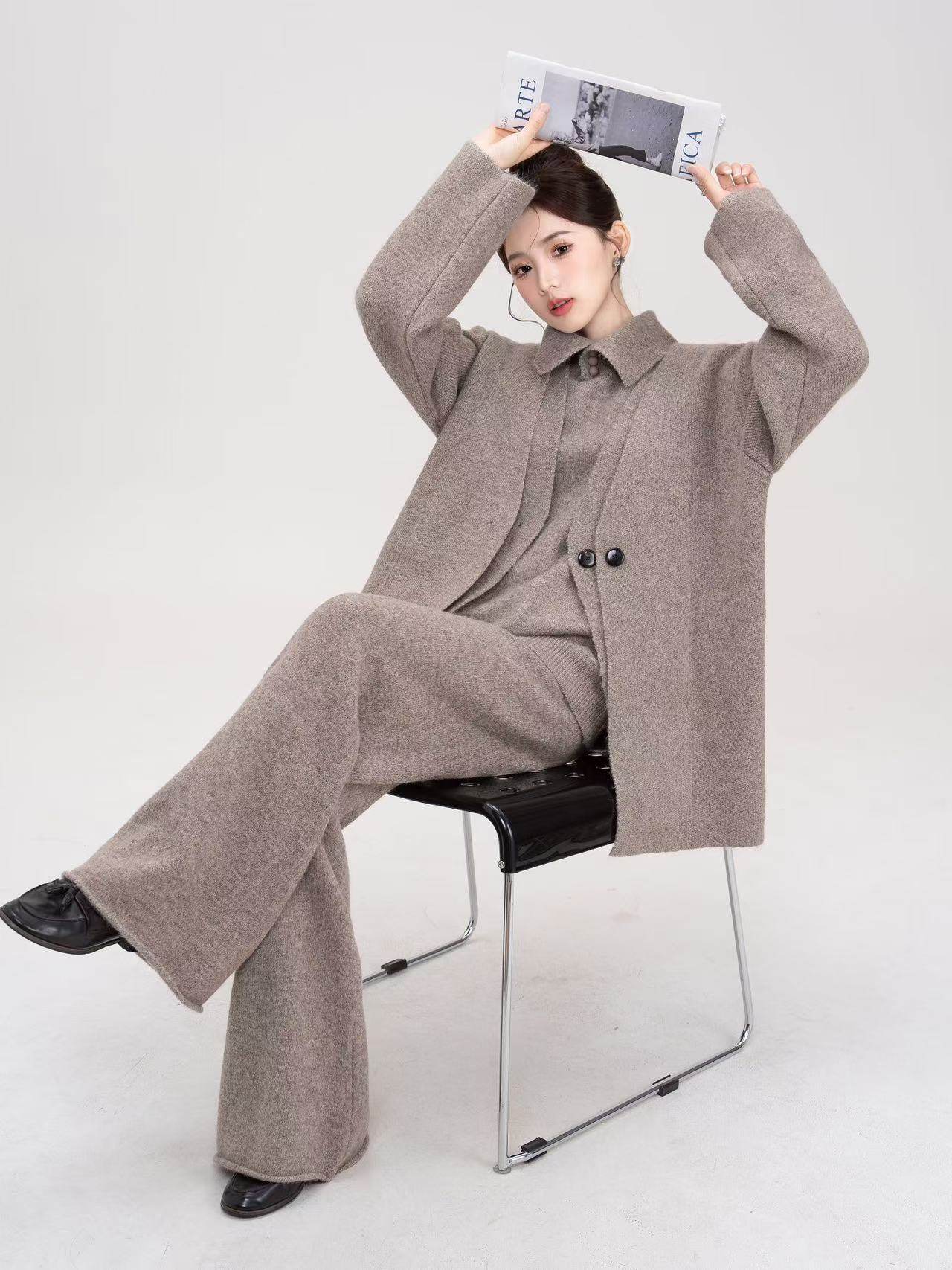 2024秋冬新款高级感慵懒宽松针织三件套宽松毛衣开衫裤子时尚套装