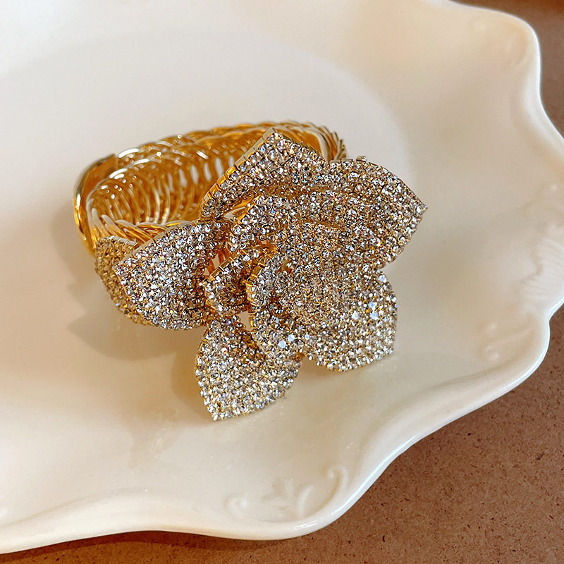 欧美跨境简约时尚手镯臂环小众冷淡风气质手环高级感百搭手饰批发