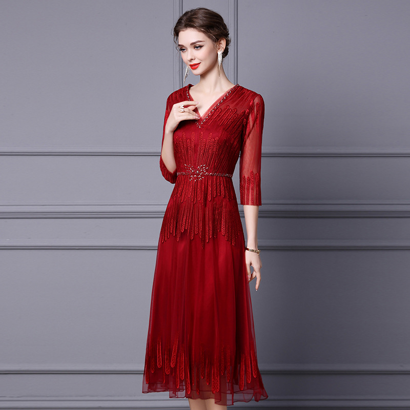 (Mới) Mã A9859 Giá 4350K: Váy Đầm Liền Thân Nữ Shtdc Hàng Mùa Xuân Thu Đông Thêu Họa Tiết Hoa Cổ Chữ V Thời Trang Nữ Chất Liệu G06 Sản Phẩm Mới, (Miễn Phí Vận Chuyển Toàn Quốc).