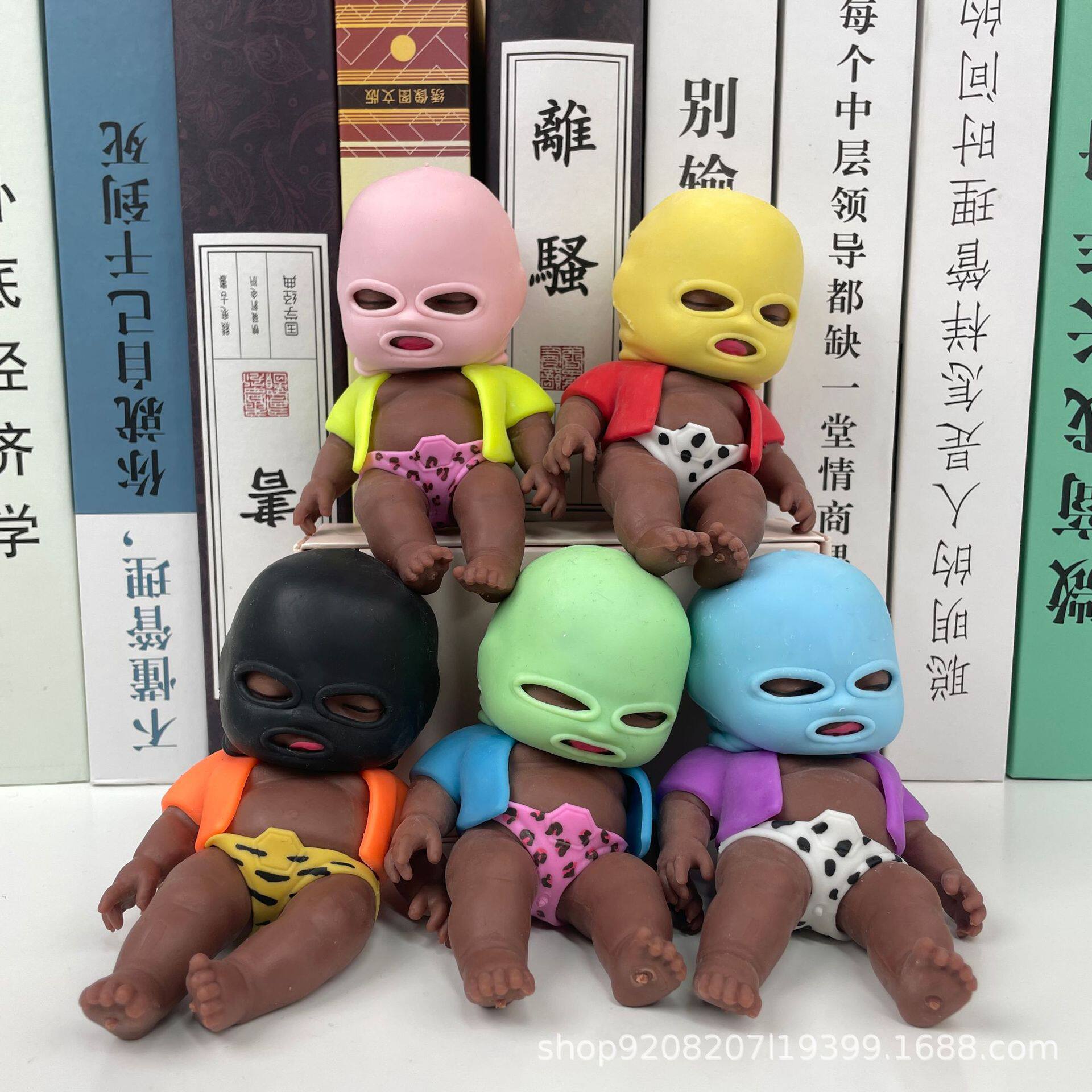 掌心娜塔莎黑娃娃捏捏乐解压玩具软胶TPR装沙慢回弹玩偶跨境爆款