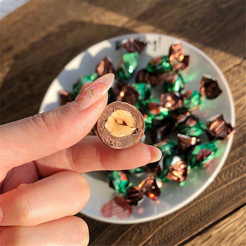 Russian Imported Kdv Hazelnut Almond Chocolate Candy Whole Hazelnut Almond Sandwich Snack Wedding Candy