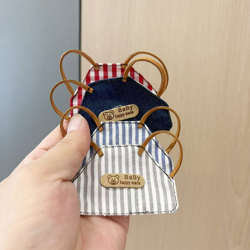 可爱迷你帆布包毛绒玩偶格子包西高地公仔扭棒小狗配饰格子裙娃衣