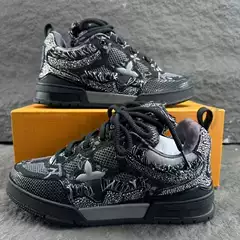 European station Lvjia Putian new trainer board shoes for couples, fashionable thick soled sports board shoes exclusively for foreign trade