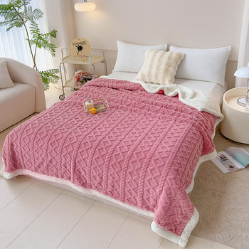 Cross-Border Supply of New Diamond-Shaped Getaf Velvet Blanket, Thickened Warm Lamb Velvet Blanket, Foreign Trade Dropshipping Nap Blanket