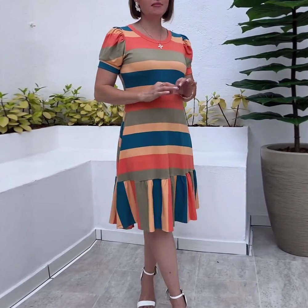 Summer Casual Color Block Floral Print Short Sleeve Round Neck Dress for Women Trendy Design Perfect for Daily Wear
