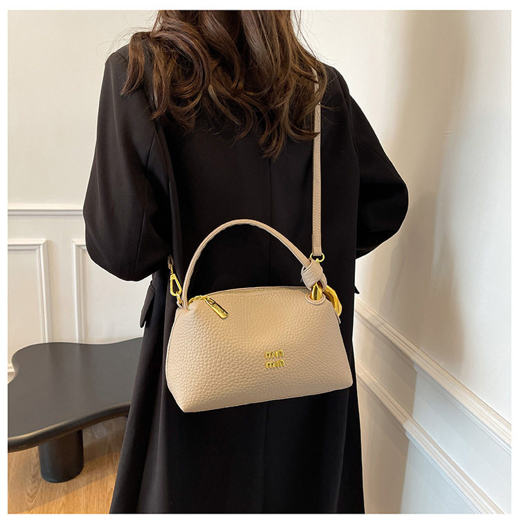 O1CN011B860V2Cv5RArdDF1 !!2217614678535 0 cib