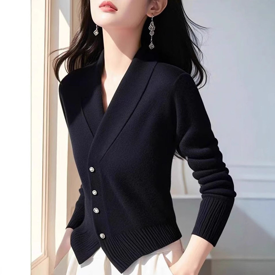 独特漂亮黑色针织衫法式气质慵懒高级感超好看毛衣女2025春秋新款